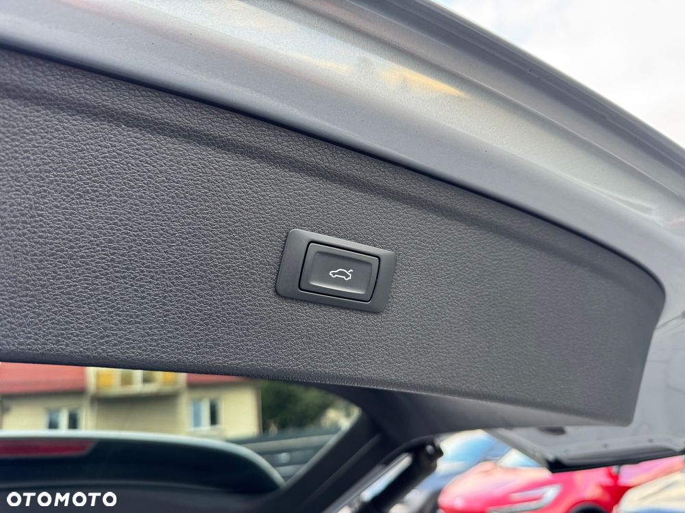 Audi Q5 2.0 TDI Quattro S tronic sport - 32