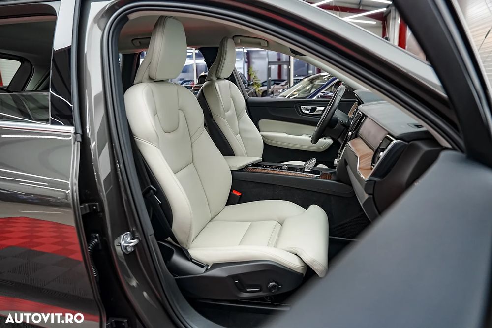 Volvo XC 60 B5 MHEV AWD Inscription - 8