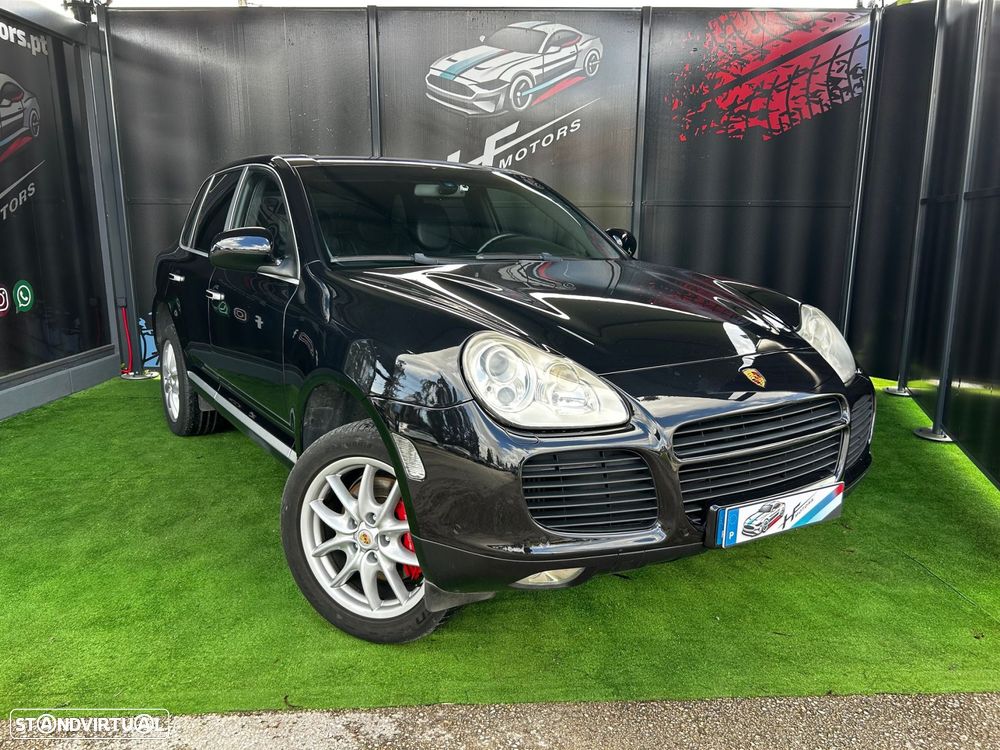 Porsche Cayenne Turbo - 4