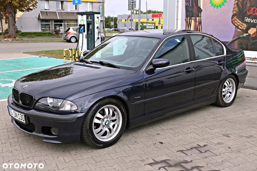 BMW Seria 3 320i - 2