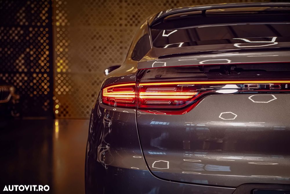 Porsche Cayenne S Tiptronic S - 9