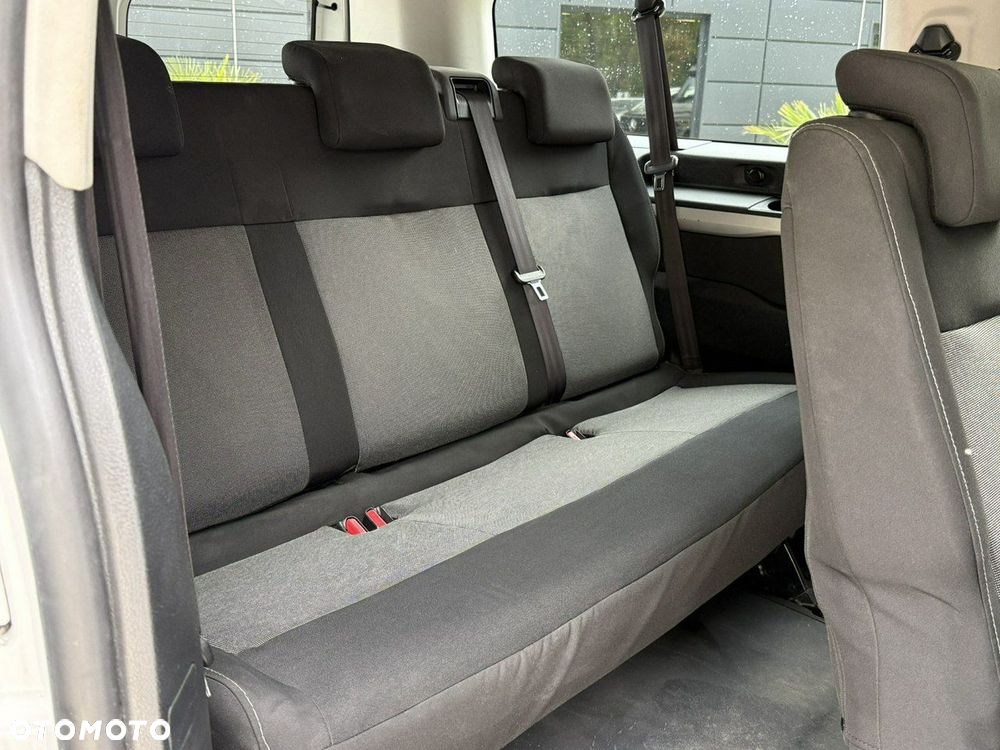 Toyota Proace Verso - 19