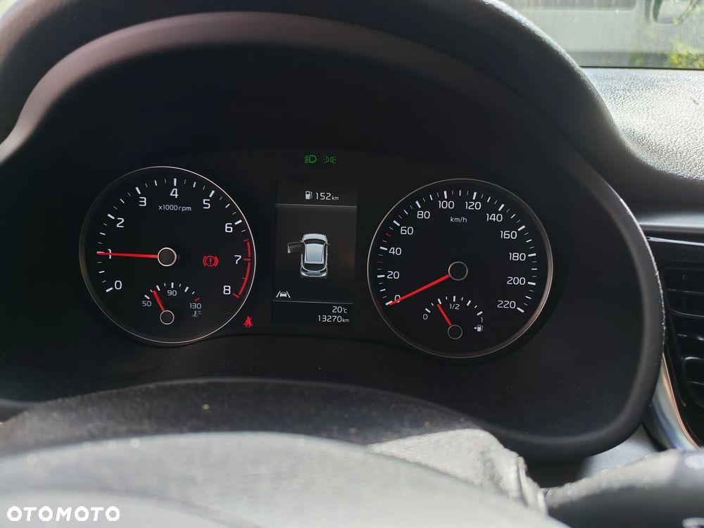 Kia Rio - 8