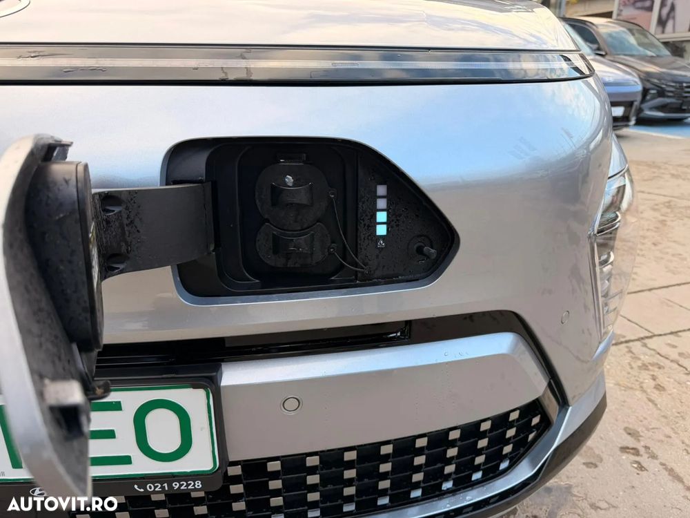 Hyundai KONA BEV 204 CP 64.8 kWh Premium - 12