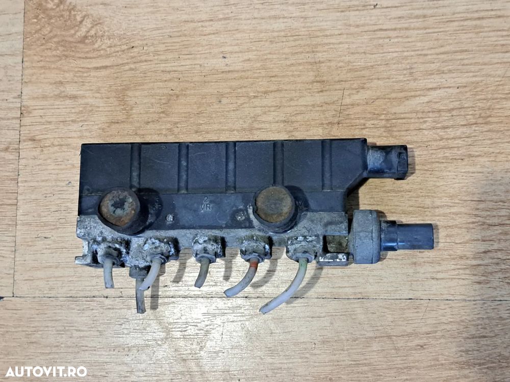 BLOC VALVE /SUPAPE / DISTRIBUITOR PERNE AER SUSPENSIE PNEUMATICA AIRMATIC MERCEDES S-CLASS W220 (1998-2005) A 220 320 02 58 - 1