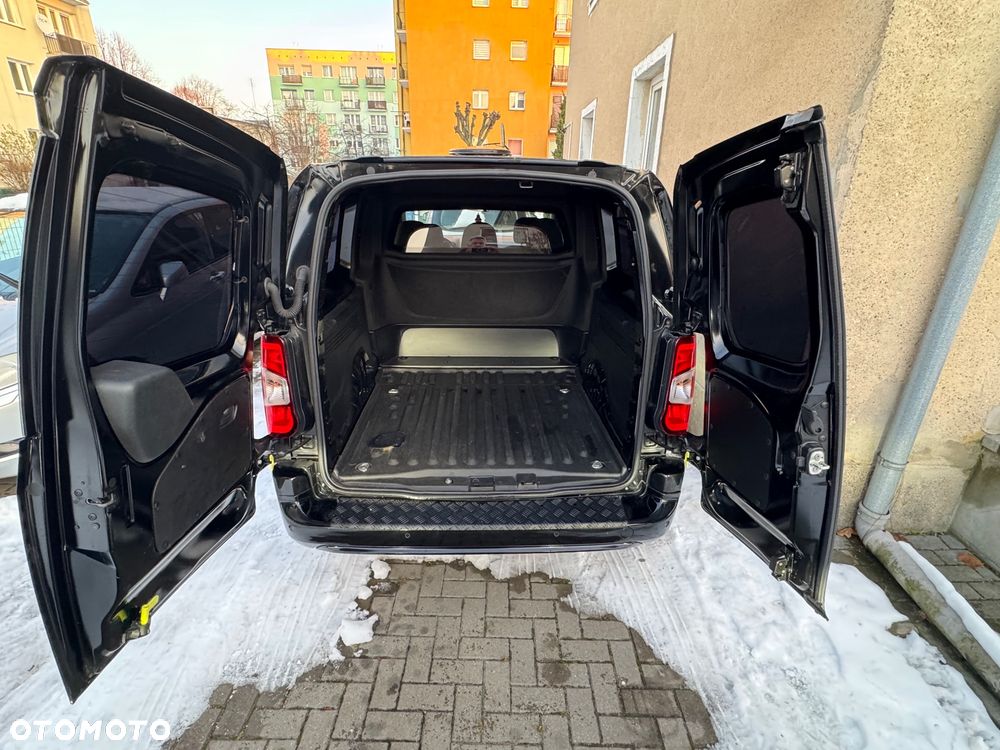 Opel Combo 1.5 D 96kW Automatik XL N1 Edition - 16