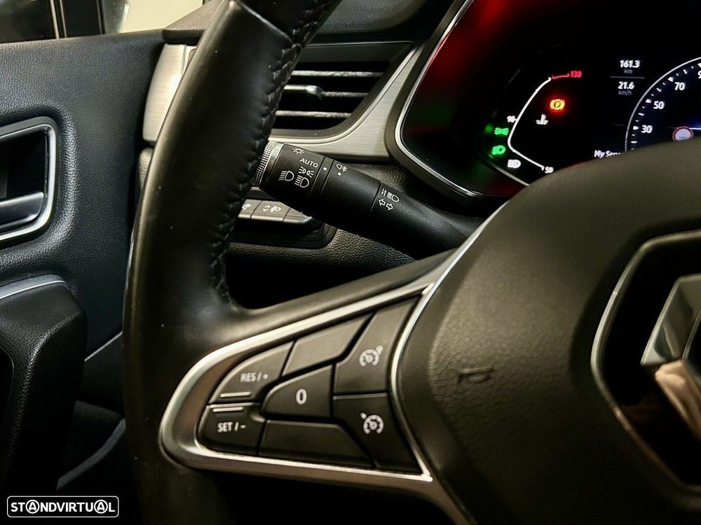 Renault Captur — fotografia 11