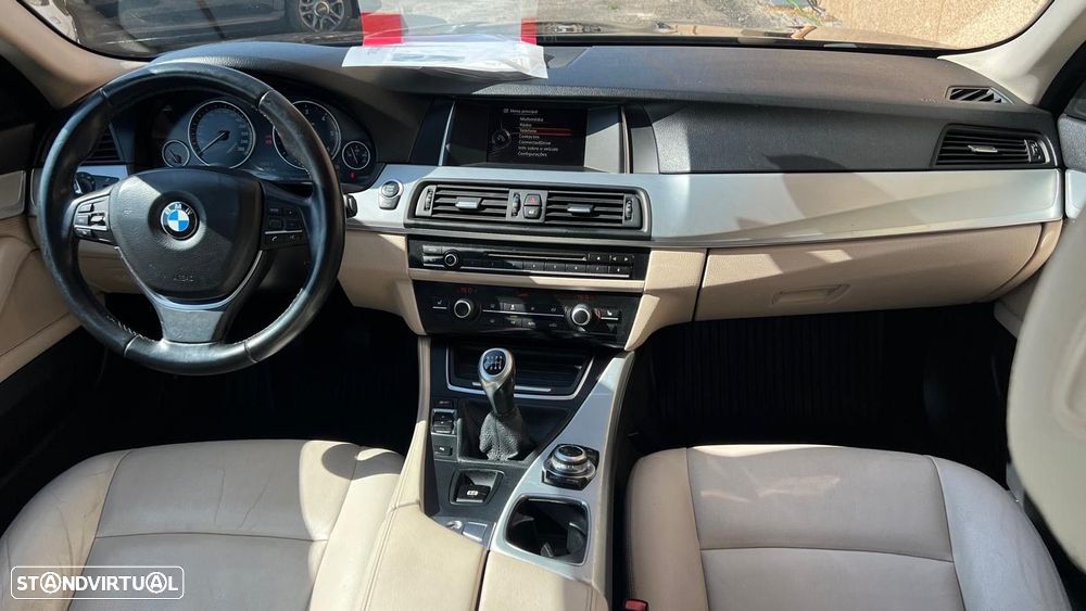BMW 520 d Line Luxury - 10