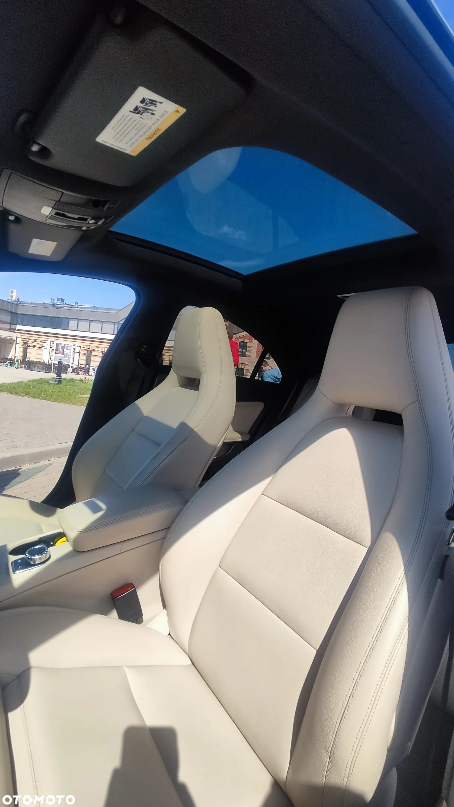Mercedes-Benz CLA 250 7G-DCT - 12