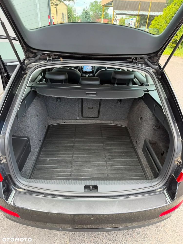 Skoda Octavia 2.0 TDI Green tec DSG Elegance - 17