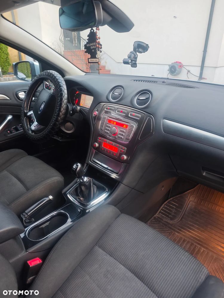 Ford Mondeo 2.0 TDCi EConetic Trend - 3