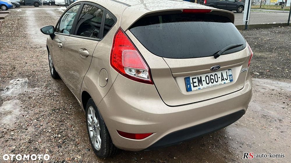 Ford Fiesta - 8