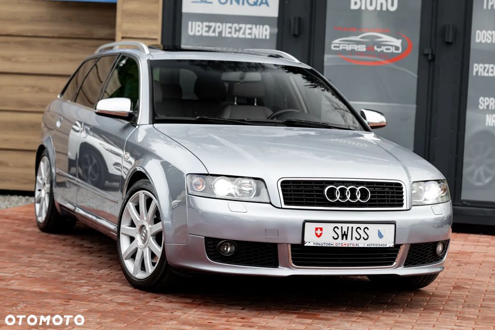 Audi A4 Avant 1.8 T quattro - 1