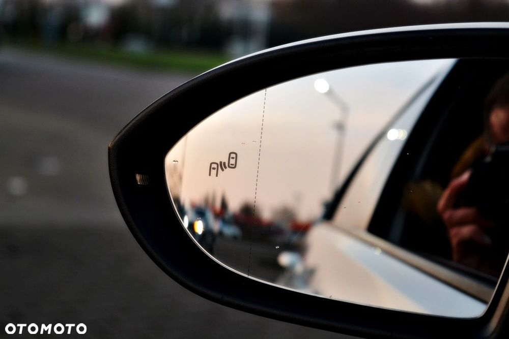 Volkswagen Golf GTD BlueMotion Technology - 9