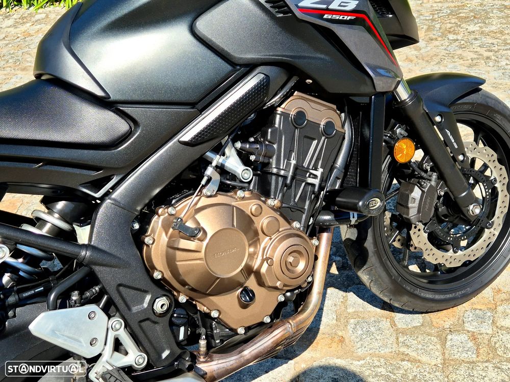 Honda CB 650F - 9
