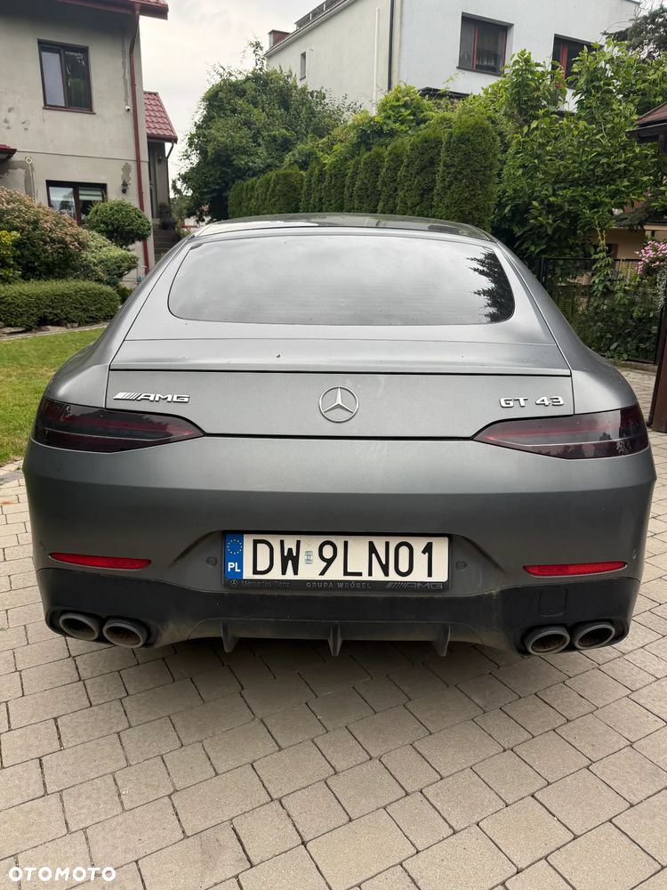 Mercedes-Benz AMG GT - 5