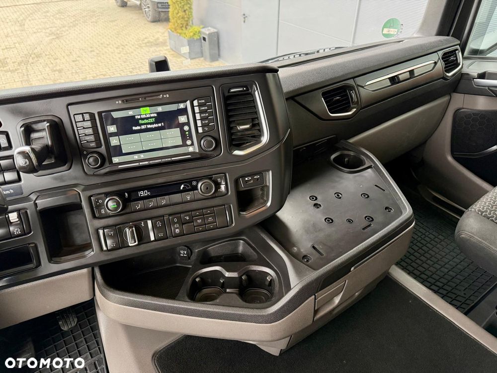 Scania R 450 chłodnia // 22 Epal // Świeżo z Niemiec! // sypialka // winda DHOLLANDIA // kühlkoffer, refrigerated box, fridge - 35