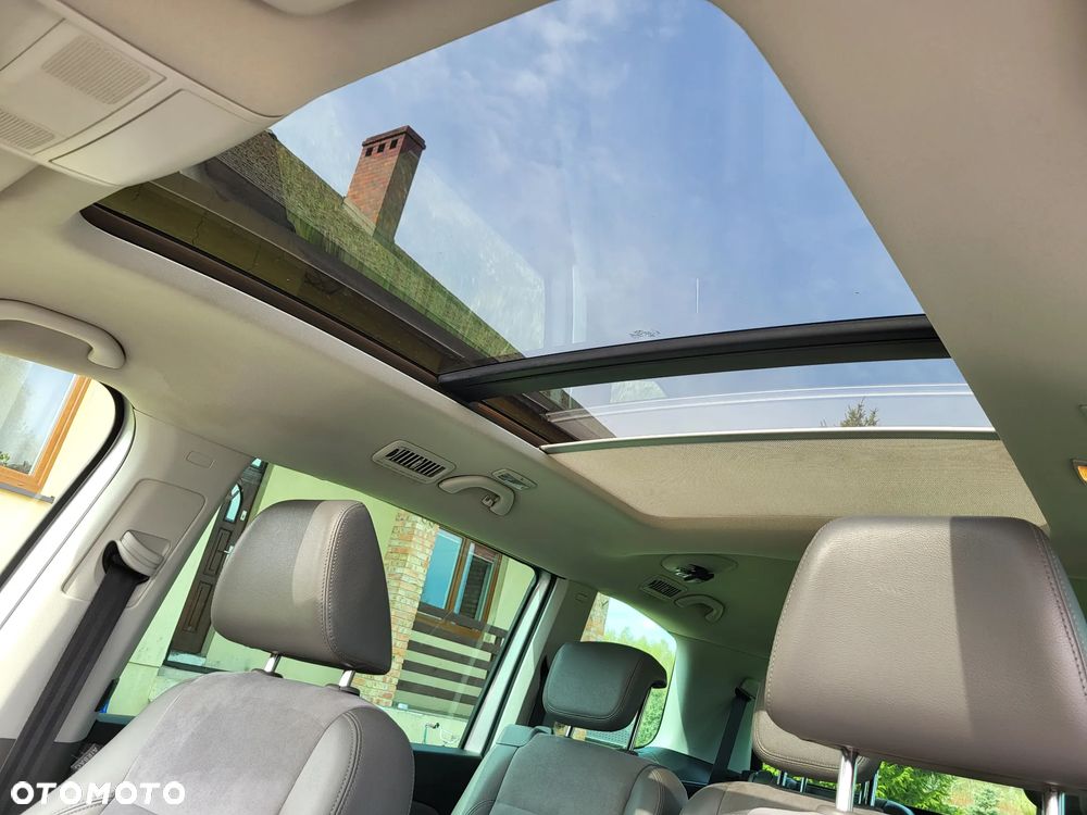 Volkswagen Sharan 2.0 TDI Highline - 25