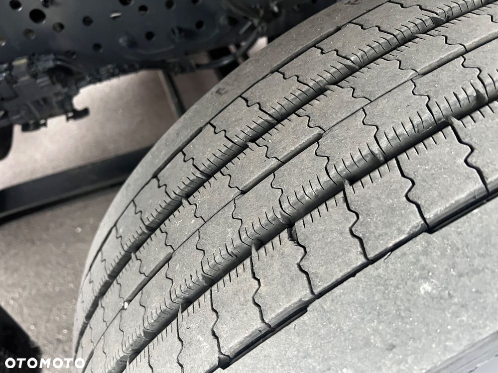 Mercedes-Benz ACTROS L MP5 POLIFTOWY bez retardera prokontraktowy - 13