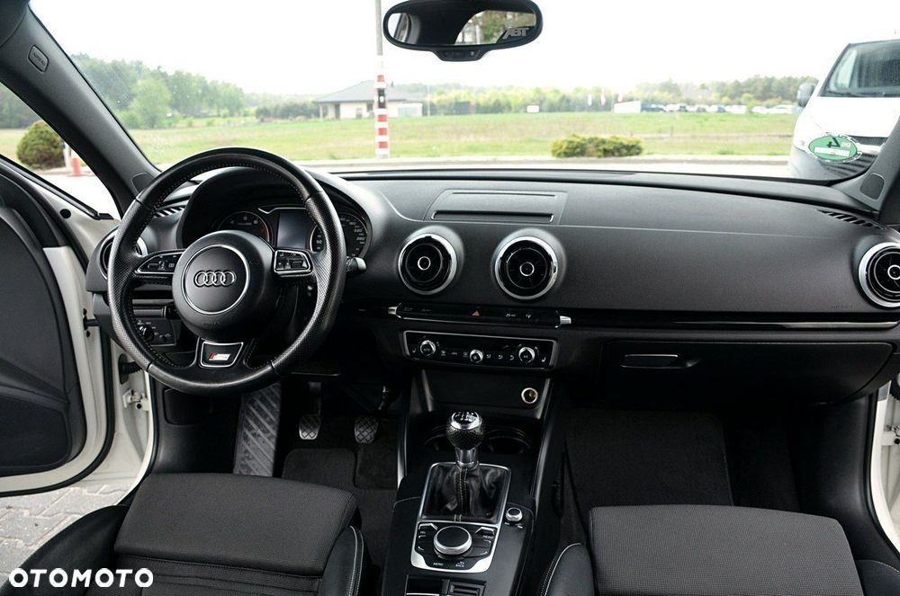 Audi A3 Sportback - 19