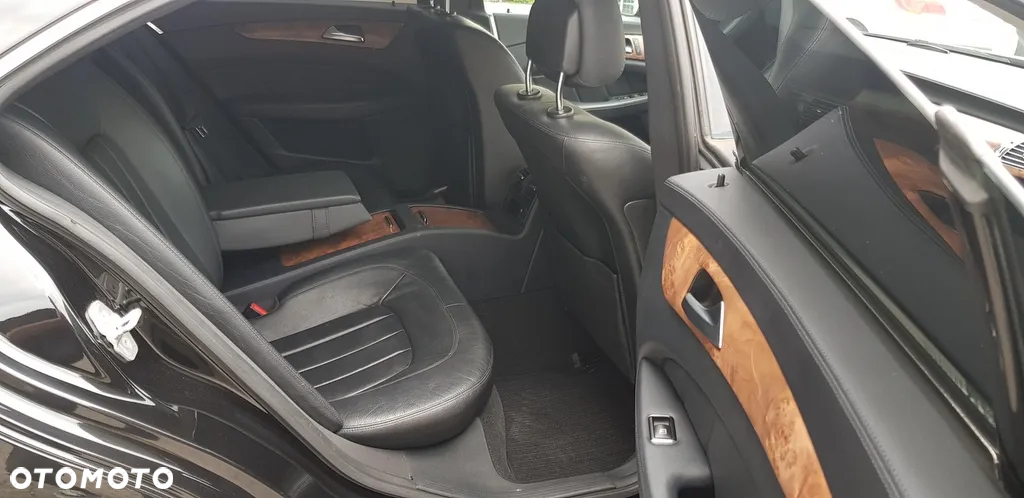 Mercedes-Benz CLS 350 CDI BlueEff - 13