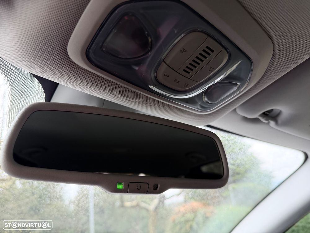 Fiat Tipo Station Wagon 1.3 M-Jet Lounge Tech - 36