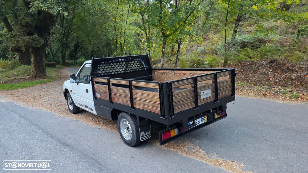 Bedford Brava/Direção Assistida - 7
