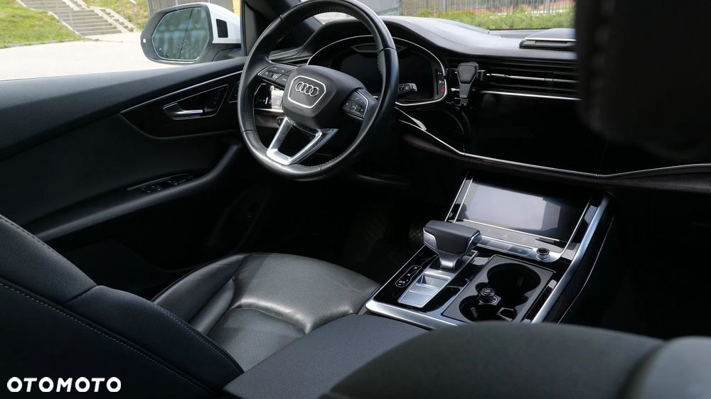 Audi Q8 55 TFSI quattro tiptronic - 19