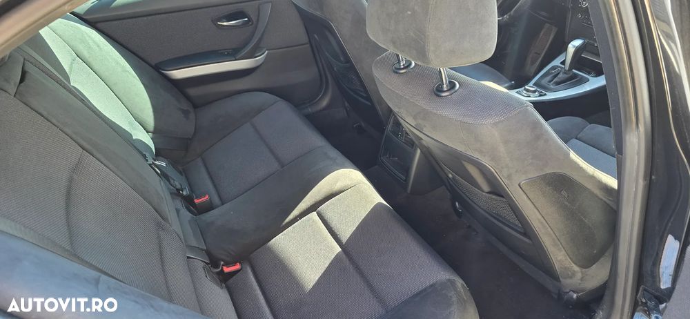 BMW Seria 3 - 10