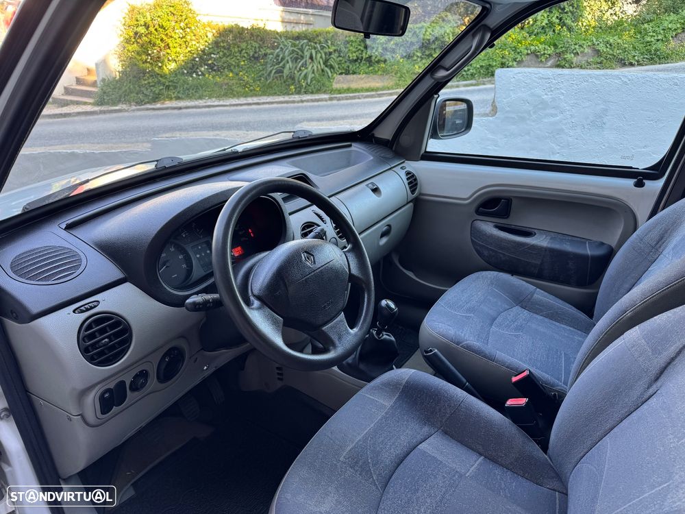 Renault KANGOO - 18