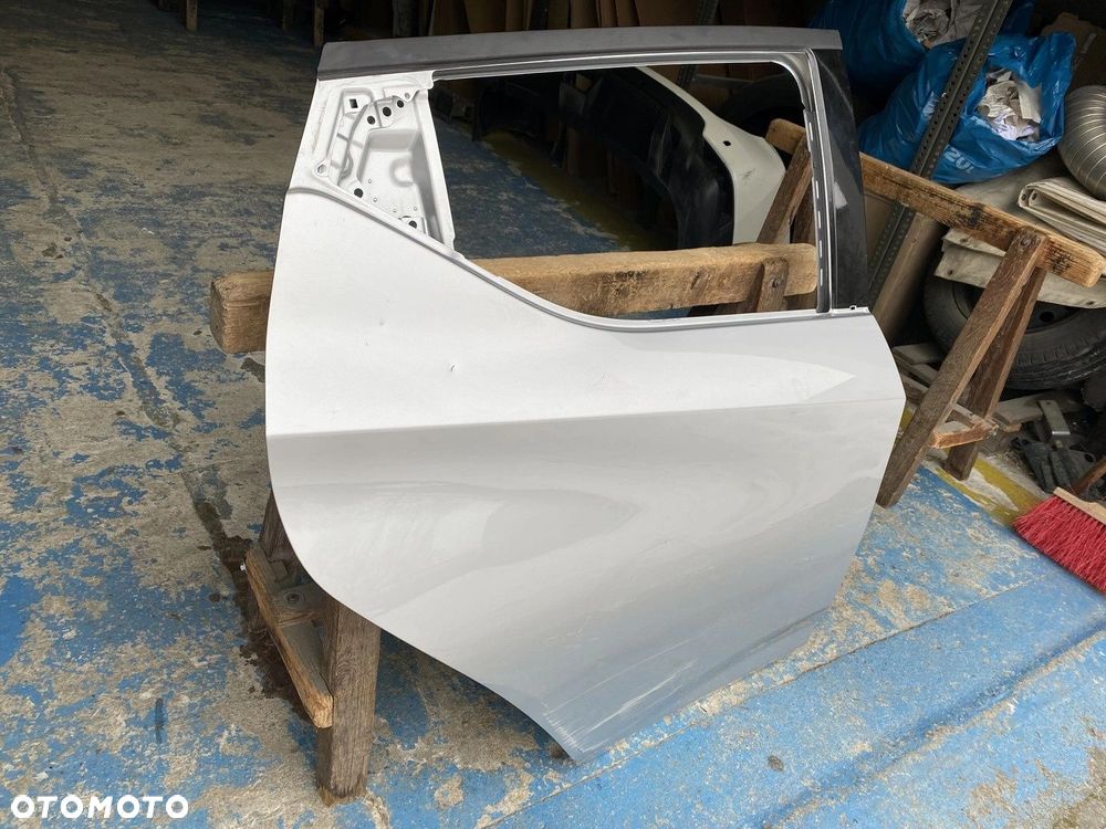 DRZWI TYLNE PRAWE NISSAN MICRA K14 - 2