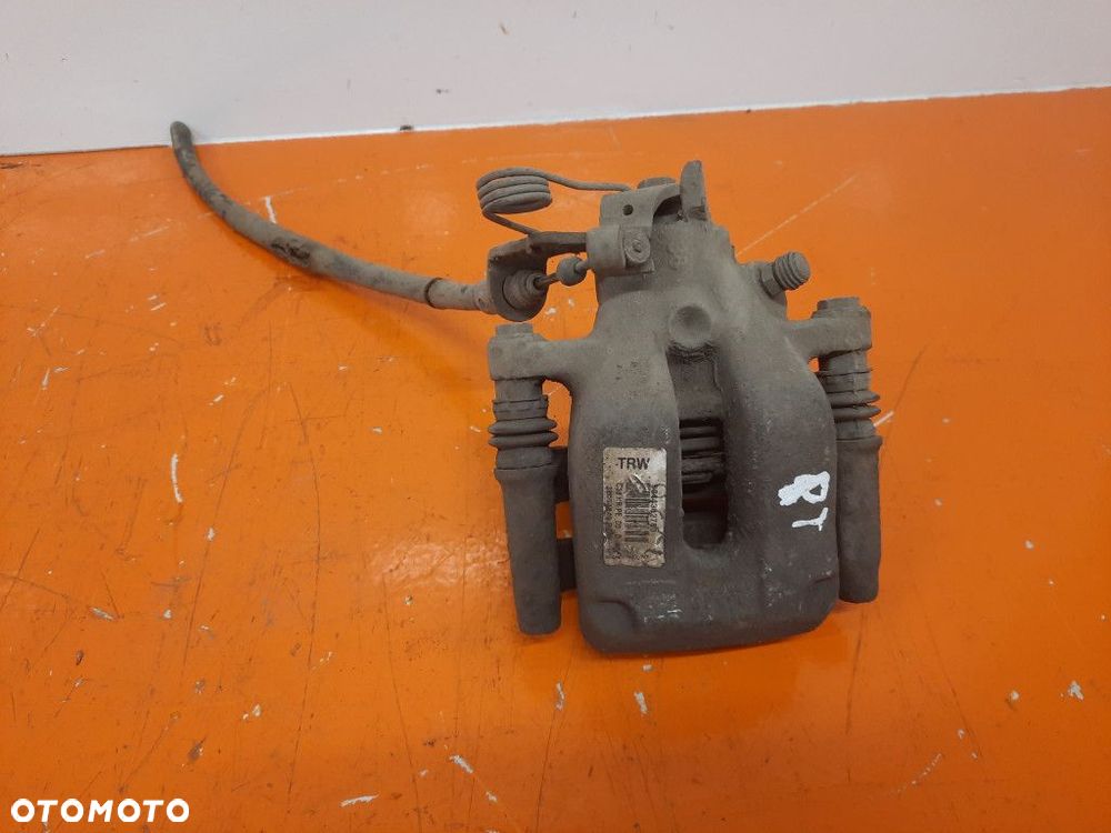 PEUGEOT 407 1.6 HDIF 16V  04-10 ZACISK HAMULCOWY PRZÓD PRAWY 9844362780 - 1