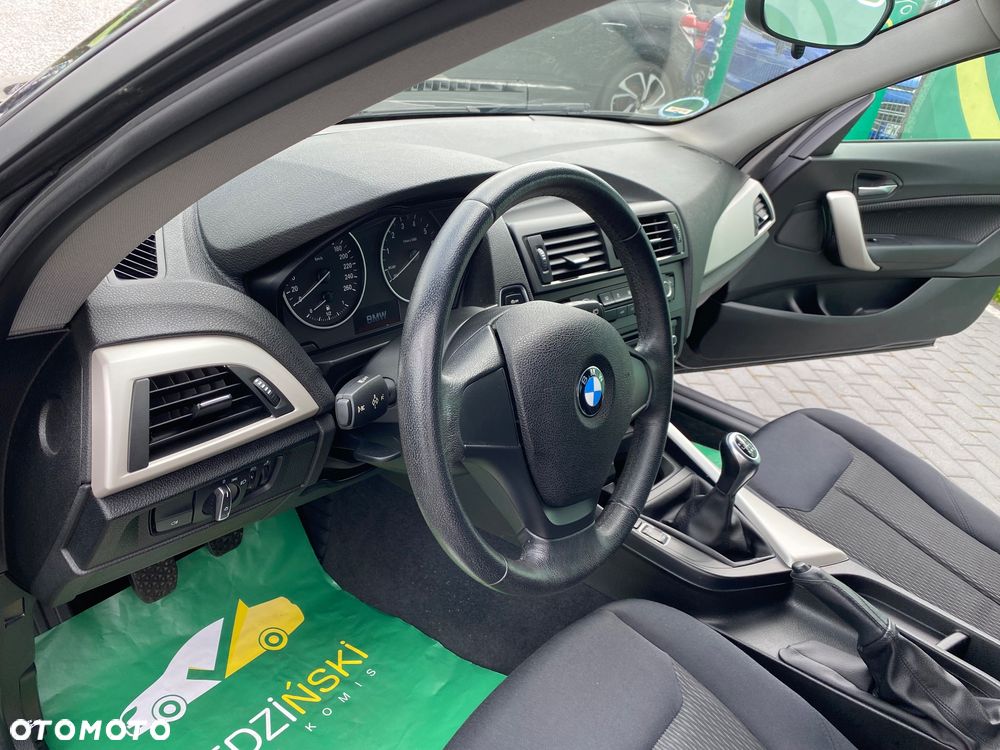 BMW Seria 1 114i - 8