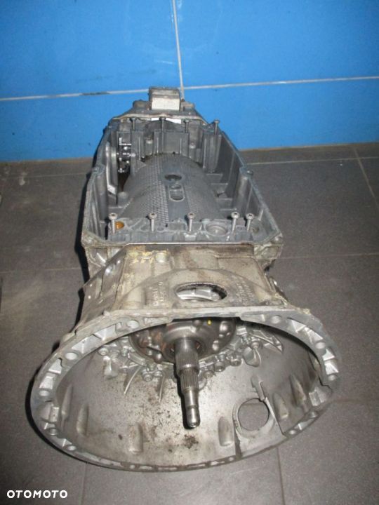 Skrzynia biegów automat R2202711401 Mercedes C i E Klasa 3.0D 6V, bez elektroniki - 2