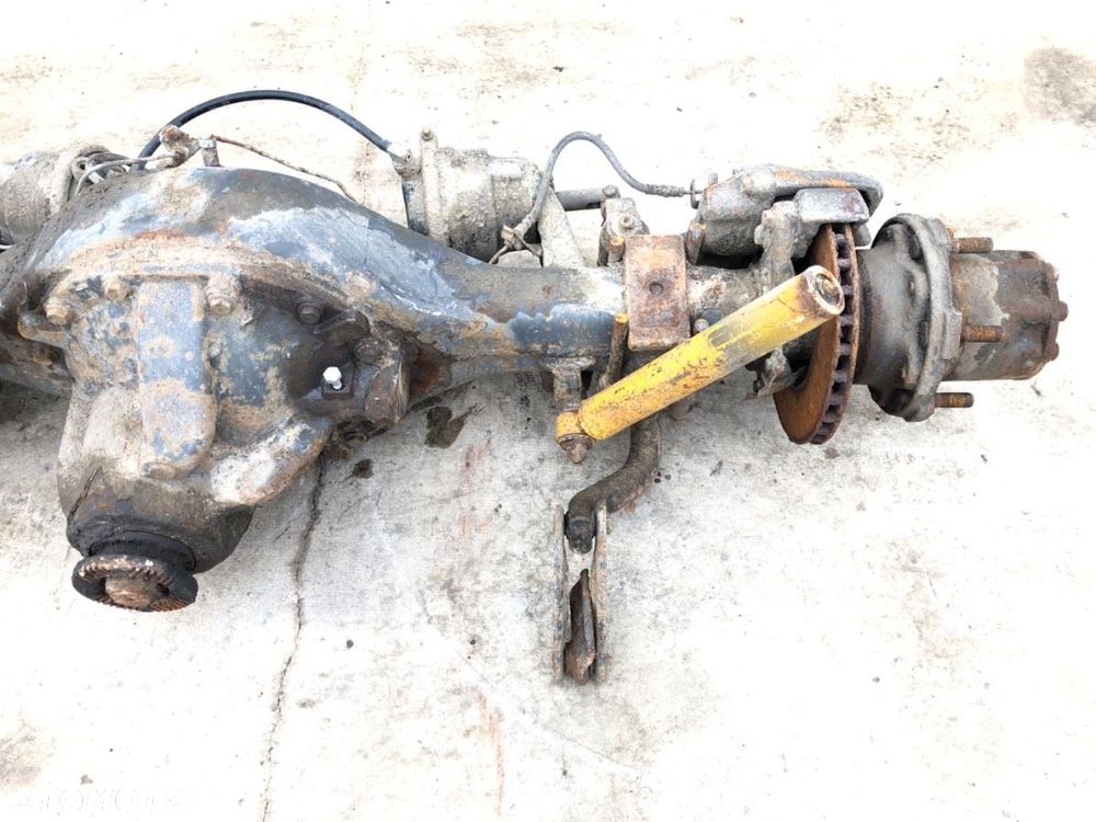 MOST DYFER TYŁ  MERCEDES-BENZ 614D  38/13 - 2