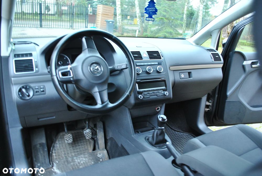 Volkswagen Touran 1.6 TDI DPF BlueMotion Technology Comfortline - 3
