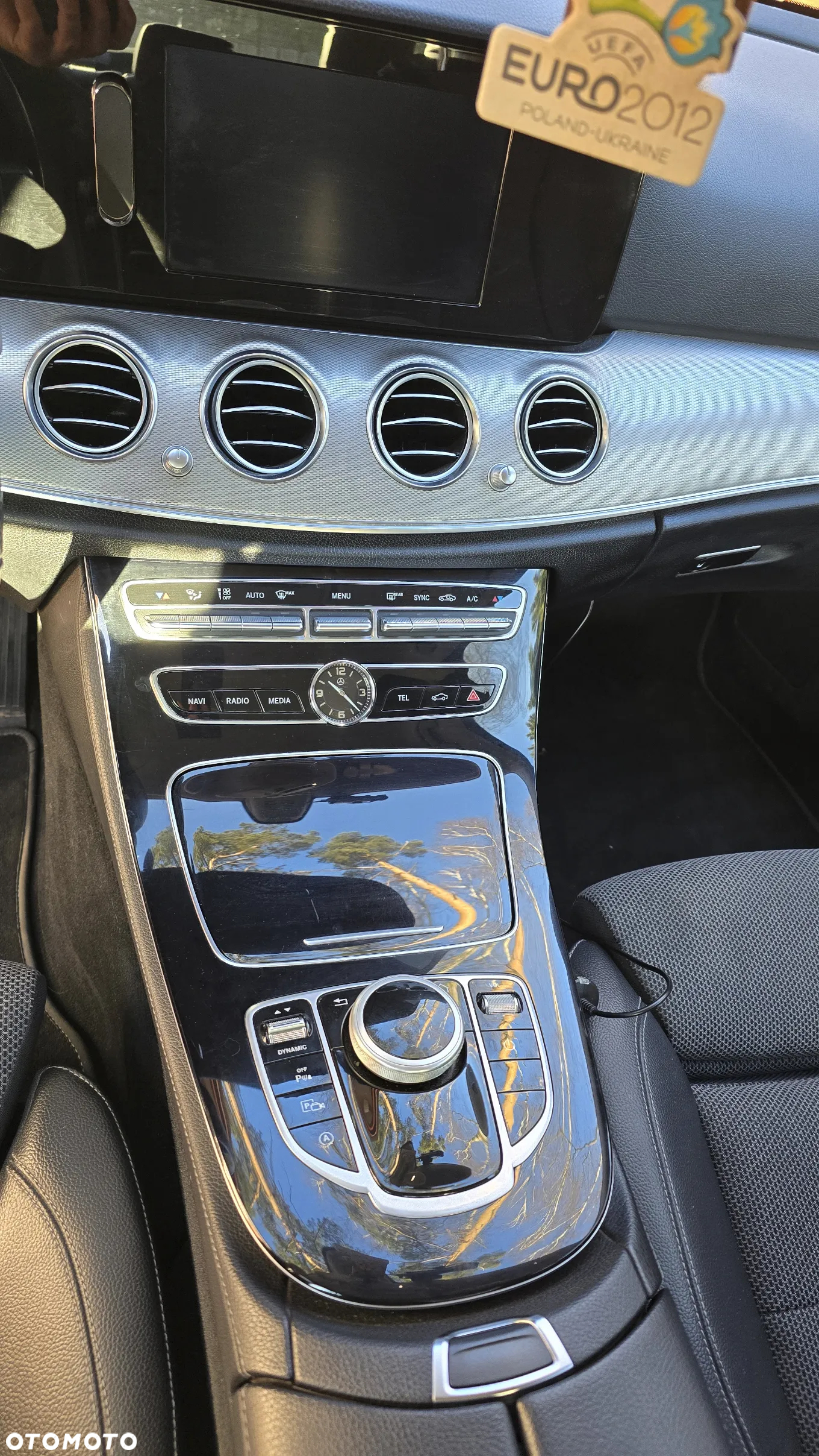 Mercedes-Benz Klasa E 200 d 9G-TRONIC - 8