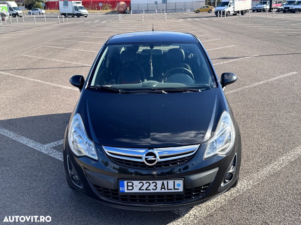 Opel Corsa 1.4 Automatik Cosmo - 4