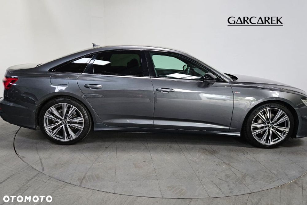 Audi A6 - 8