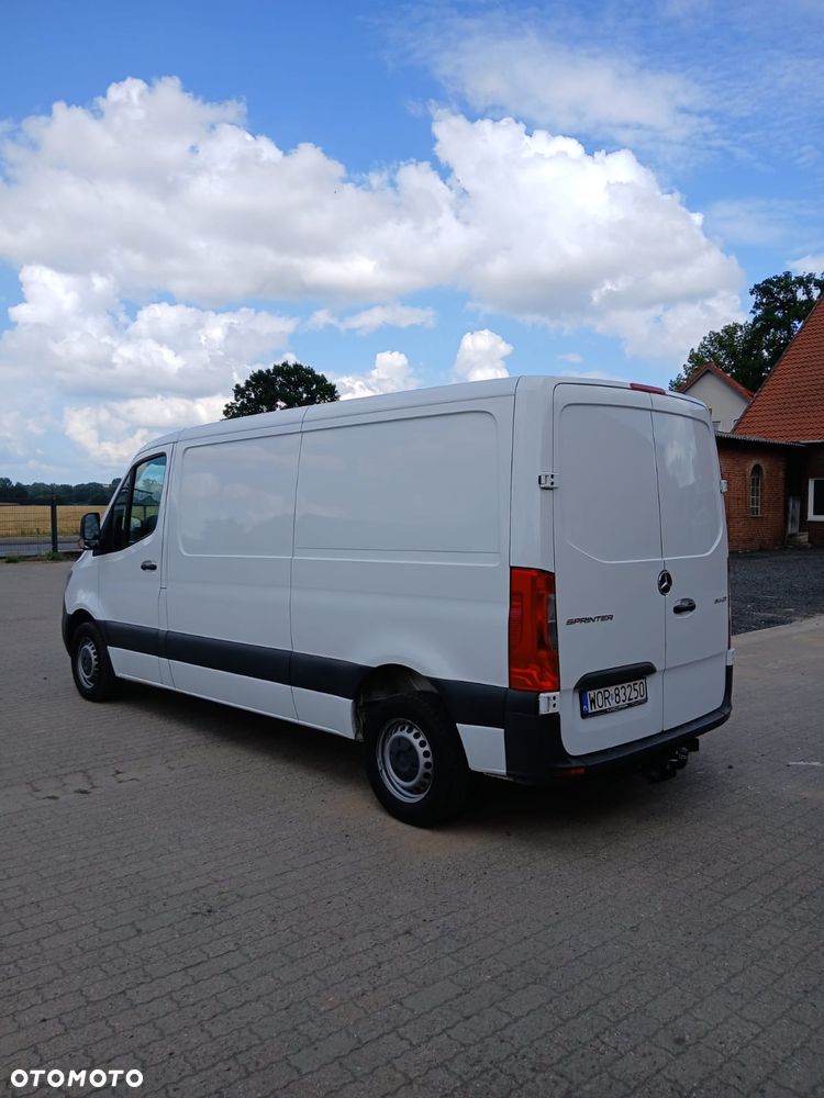 Mercedes-Benz Sprinter - 3