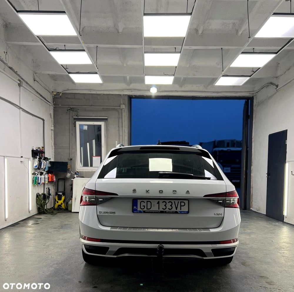 Skoda Superb 2.0 TDI SCR 4x4 Scout DSG - 7