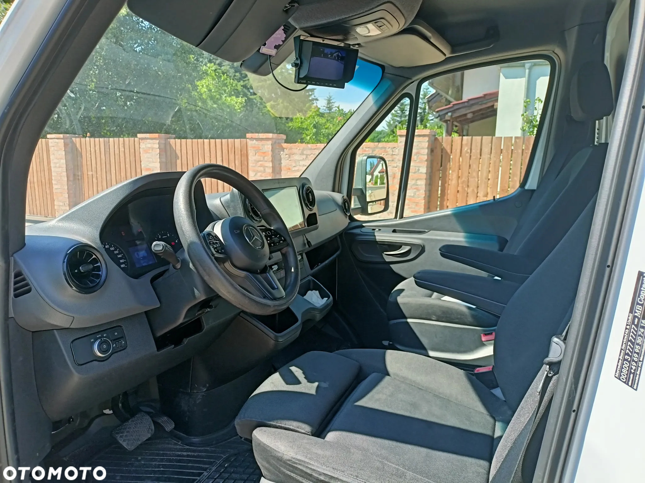Mercedes-Benz Sprinter - 9