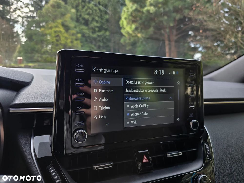 Toyota Corolla 1.8 Hybrid Comfort - 24