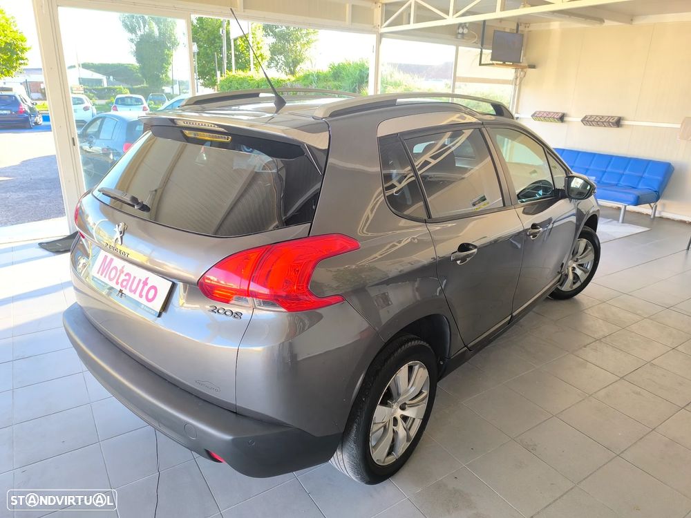 Peugeot 2008 1.2 PureTech Access - 8