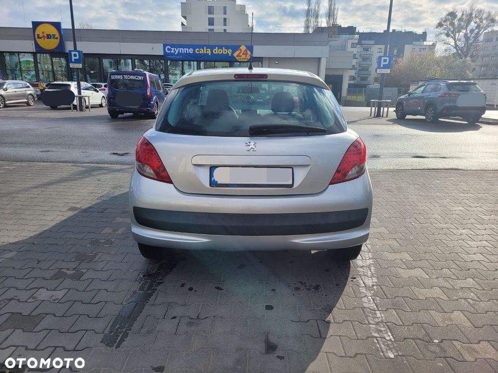 Peugeot 207 1.4 Trendy - 6