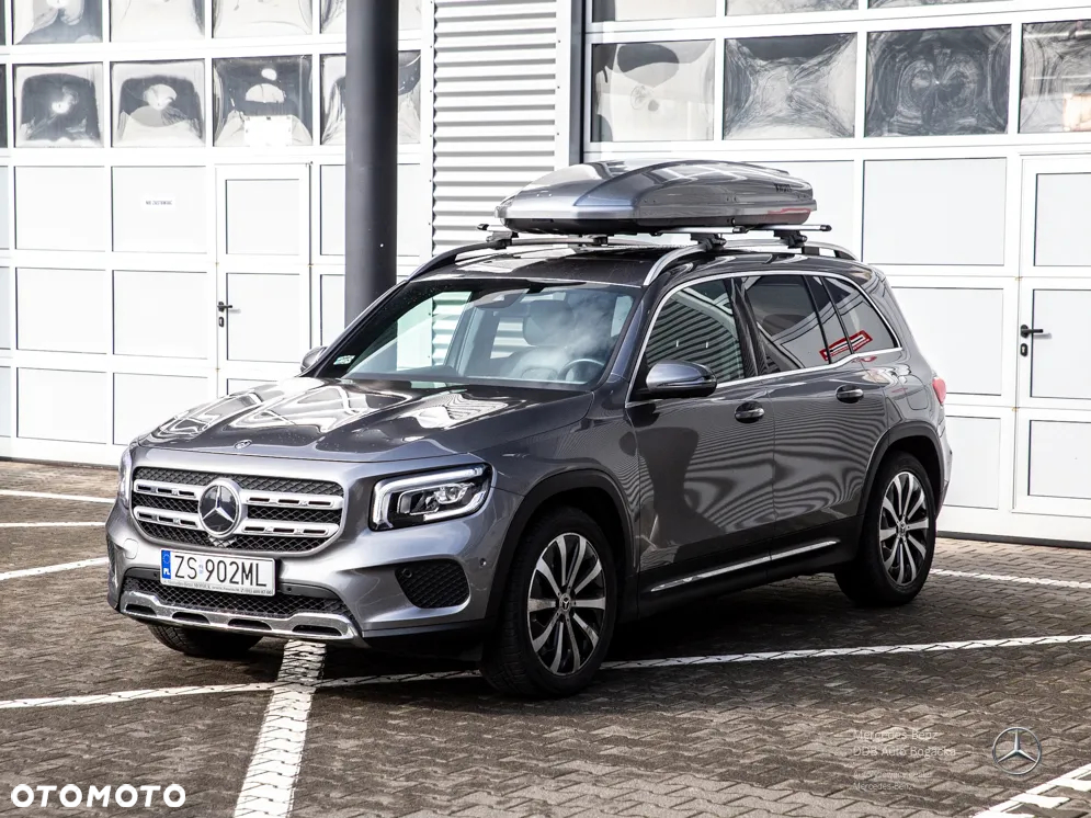 Mercedes-Benz GLB 250 4-Matic Progressive 8G-DCT