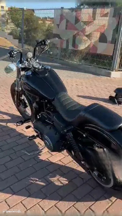 Harley-Davidson Dyna Street Bob - 5