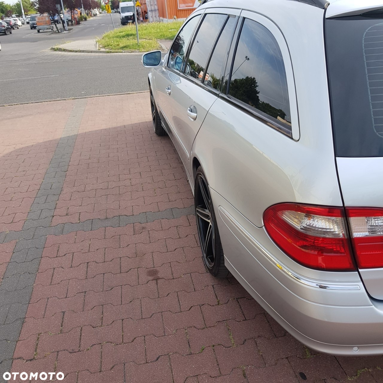 Mercedes-Benz Klasa E 200 T Kompressor Automatik Avantgarde - 15