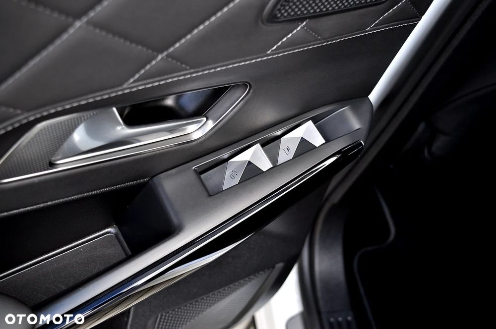 DS Automobiles DS 7 Crossback - 27