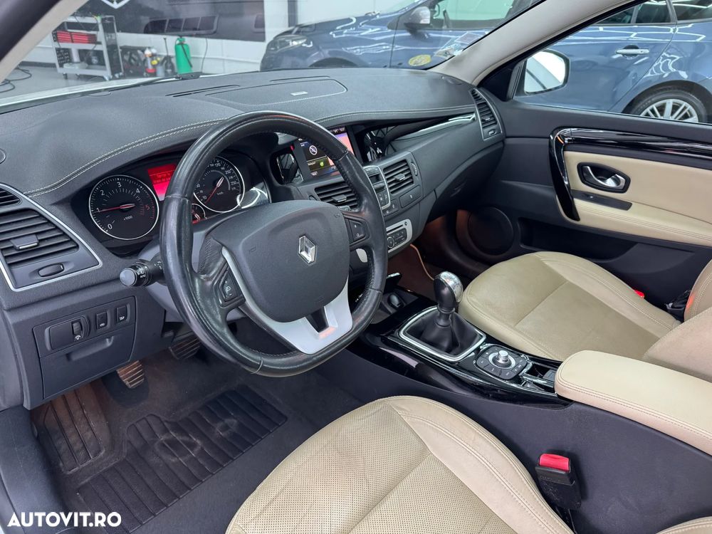 Renault Laguna ENERGY dCi 175 FAP Start & Stop Initiale - 5